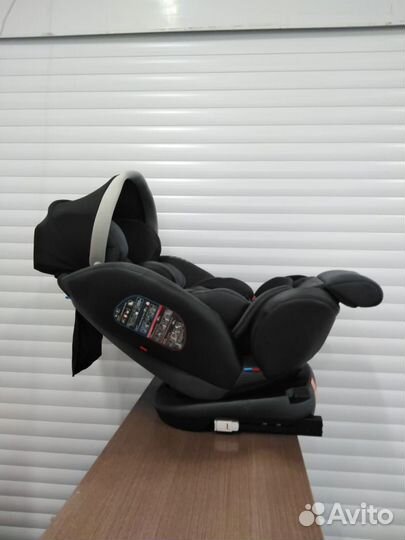 Детское автокресло с изофикс поворотное