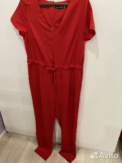 Летний красный комбинезон