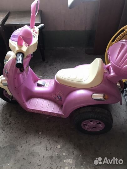 Детский электромобиль