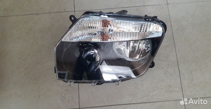 Блок-фара Renault Duster