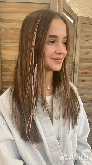 Наращивание перьев в волосы