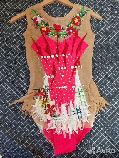 Купальник для художественной гимнастики