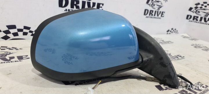 Зеркало правое Nissan Leaf ZE0 EM61 2012