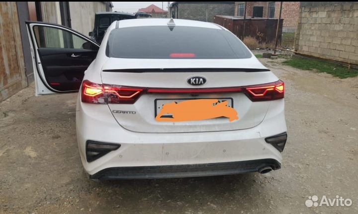 Задний фонари kia cerato