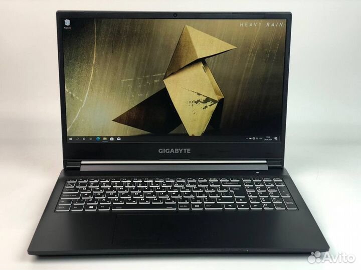 Gigabyte G5 144hz i5-11400H 16GB RTX3050 SSD