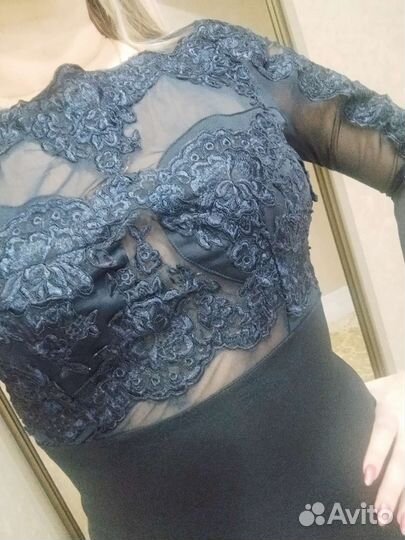 Вечерние платья