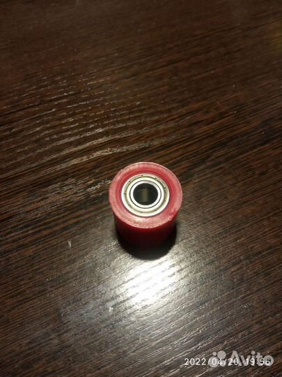 Ролик цепи мотоцикл