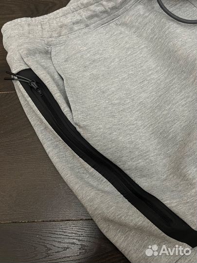 Спортивные штаны nike