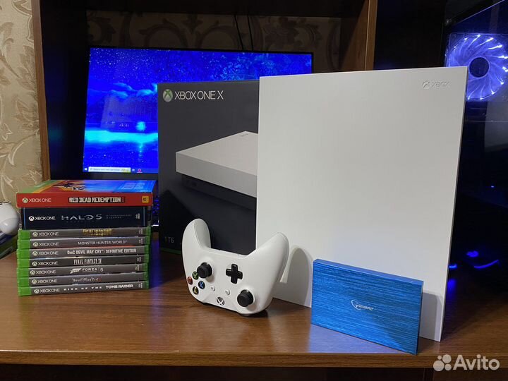 Xbox one x 1tb (Белый) + Игры+ коробка
