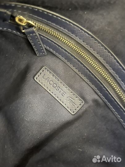 Сумка через плечо lacoste