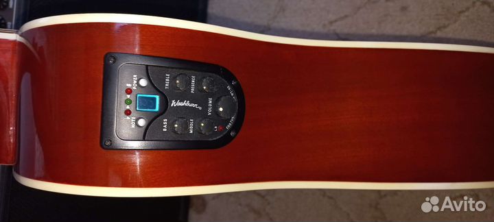 Акустическая гитара washburn