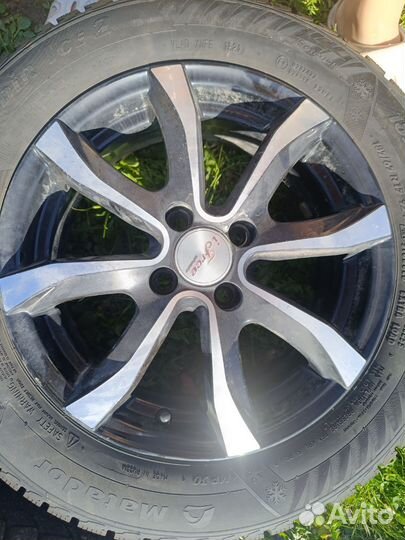 Комплект зимних колес r15 с дисками 185/65 r15