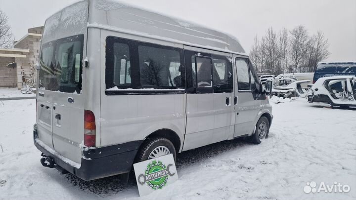 В разборе Ford Transit 2.0L Duratorq DI 75л.с. D3F