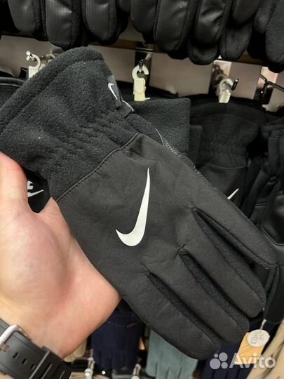 Перчатки nike зимние