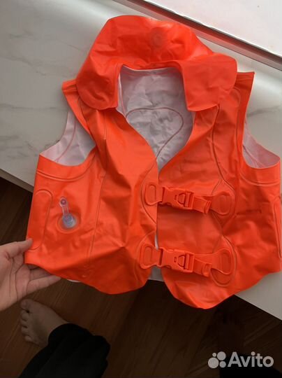 Жилет спасательный надувной от 3 до 6 лет