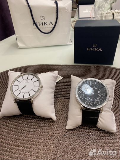 Серебряные часы ника
