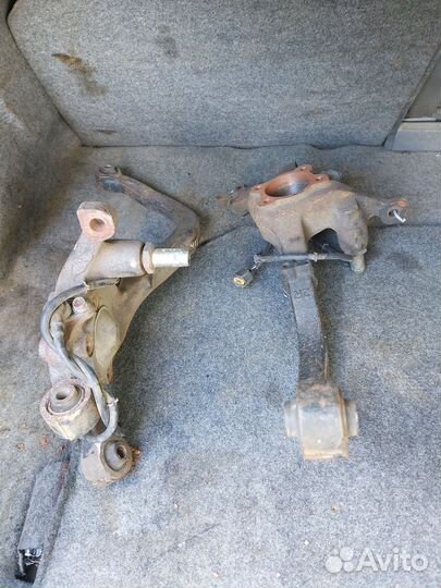 Задние кулаки mitsubishi galant 8