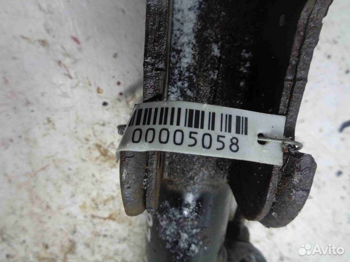 Амортизатор передний R Kia Sorento 2 XM