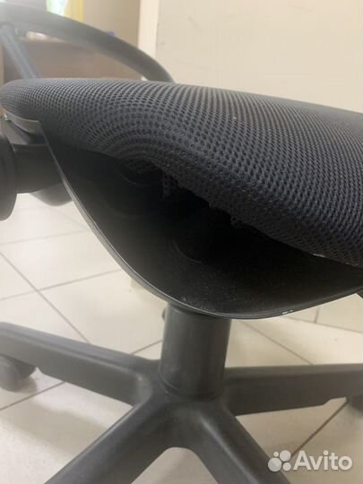 Компьютерное кресло