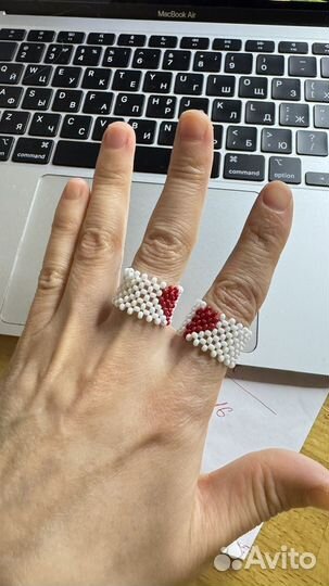 Кольцо из бисера сердце