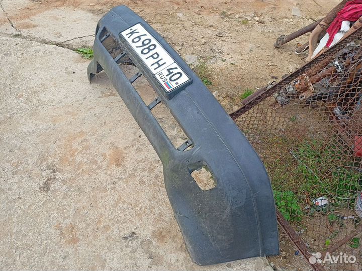 Бампер передний audi 80 б 3