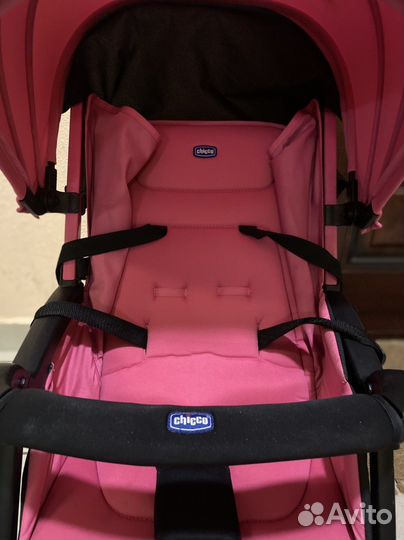 Прогулочная коляска chicco