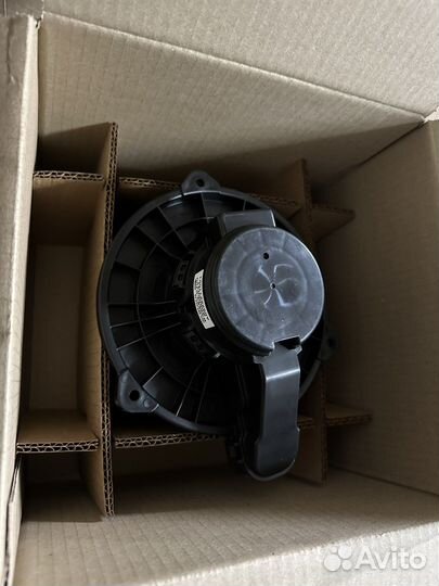 Моторчик печки Solaris2 17- Rio 17-97113M0000 HCR