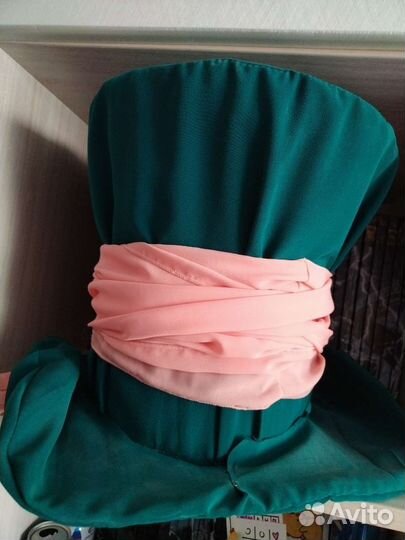 Шляпа Безумного Шляпника из Алисы