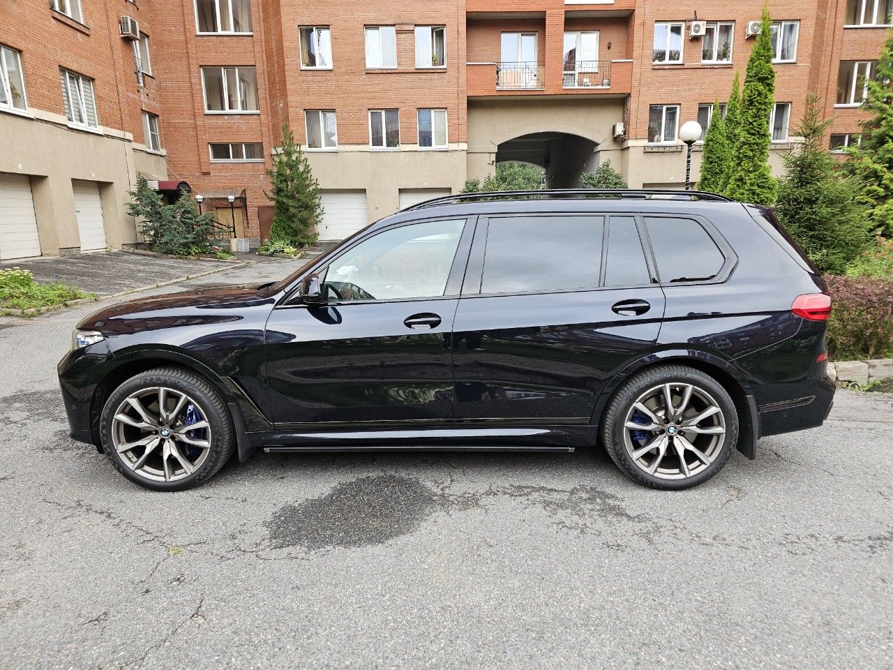BMW X7: фото владельца