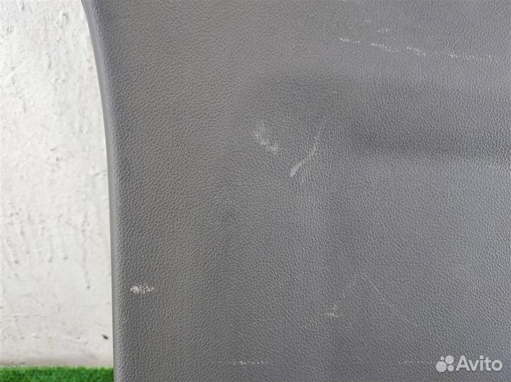 Обшивка крышки багажника Chevrolet Captiva 2008