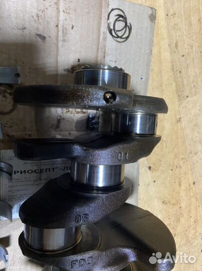 Коленвал VAG 1.8 Gen2 CDH CDA 06H105021H