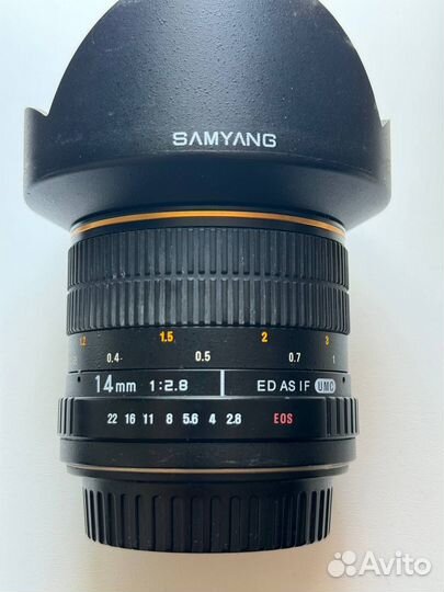 Объектив Samyang 14mm f/2.8 Canon EF