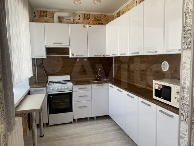 3-к. квартира, 58 м², 5/5 эт.