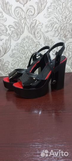 Обувь женская