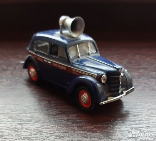 Модель москвич-400/420 миллиция