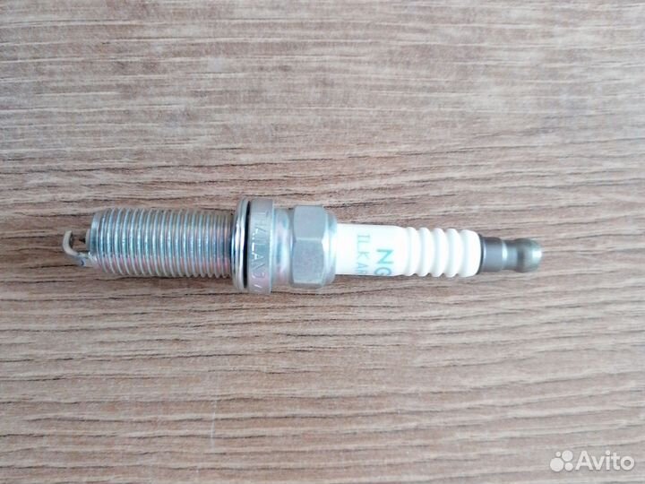 Свечи зажигания иридиевые ngk