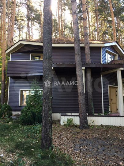 Дом 158 м² на участке 4,1 сот.