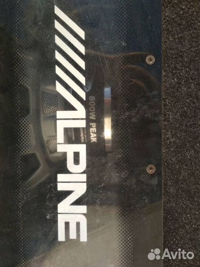 Продам сабвуфер alpine