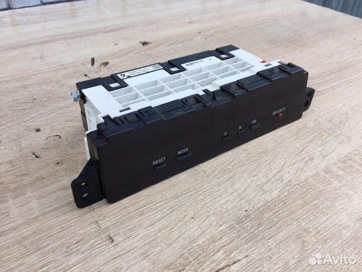 Информационный дисплей Lexus lx470 06г