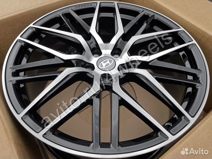 Кованые диски Hyundai Santa Fe R19 наличие