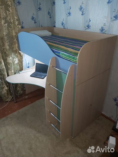 Продам детскую кровать-чердак
