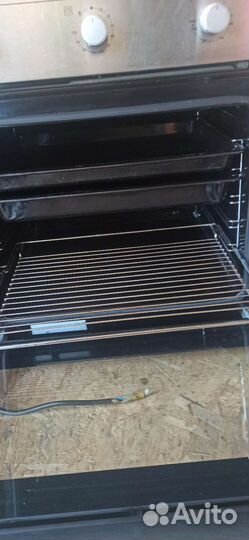 Встраиваемая электрическая духовка