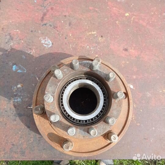 Новая задняя ступица Газ 53,3307 с подшипниками
