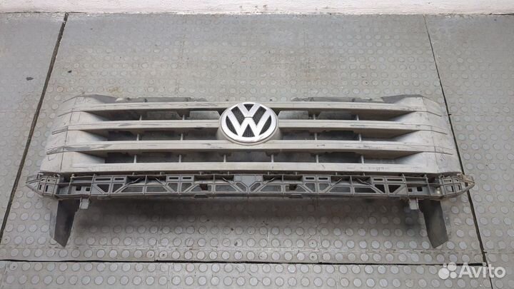 Решетка радиатора Volkswagen Crafter, 2012