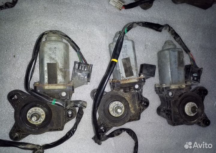 Мотор стеклоподъемника мерседес S 220