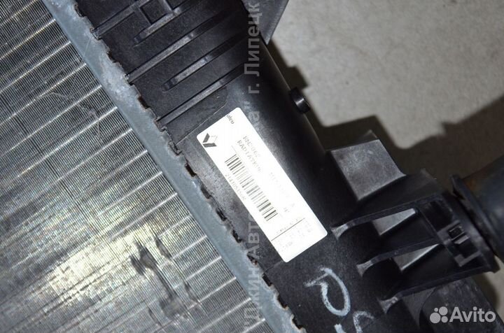 Радиатор охлаждения Fluence megane 3 214105150R