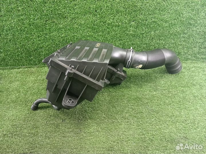 Корпус воздушного фильтра Audi S3 8V