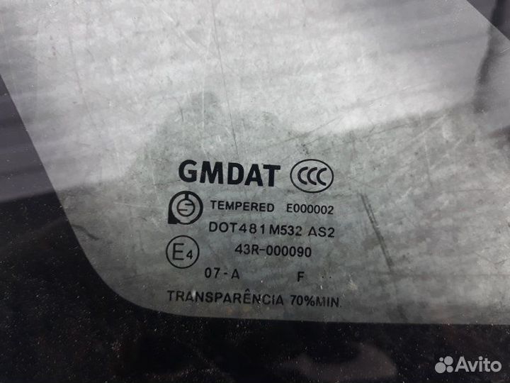 Стекло двери заднее левое Chevrolet Lacetti J200