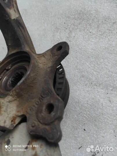 Кулак поворотный левый Chery Amulet