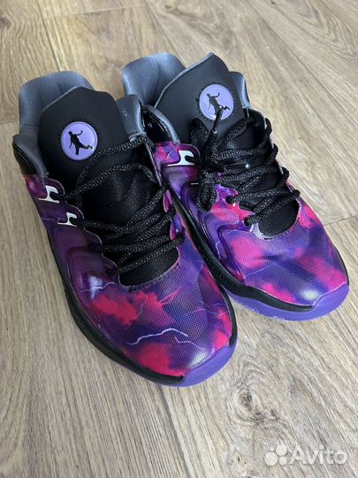 Баскетбольные кроссовки nike KD17